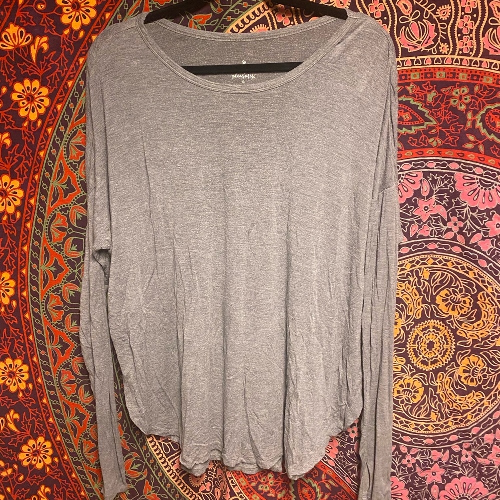 Basic grey long sleeve